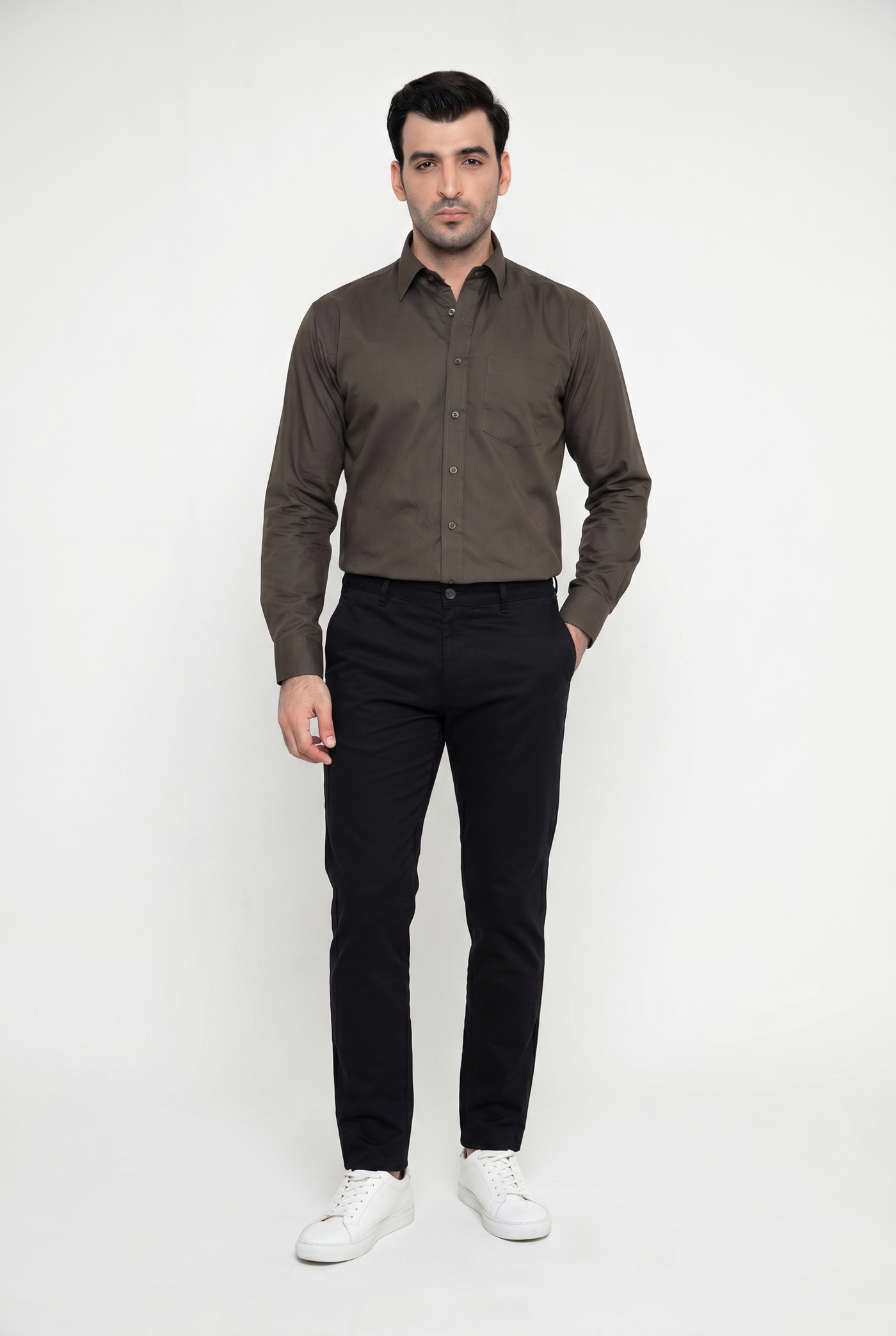 Built to hold its line — Men's Vintage Moss Italian-Collar Double-Pocket Shirt