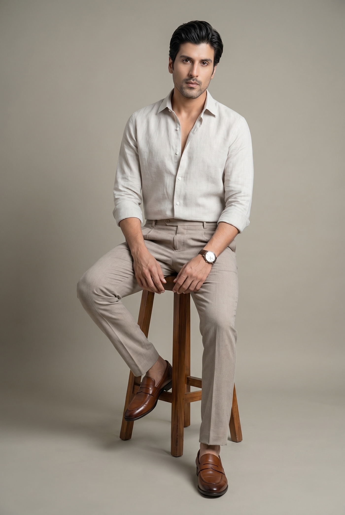 From the office to the evening — Men's Clay Light Pleated Trousers