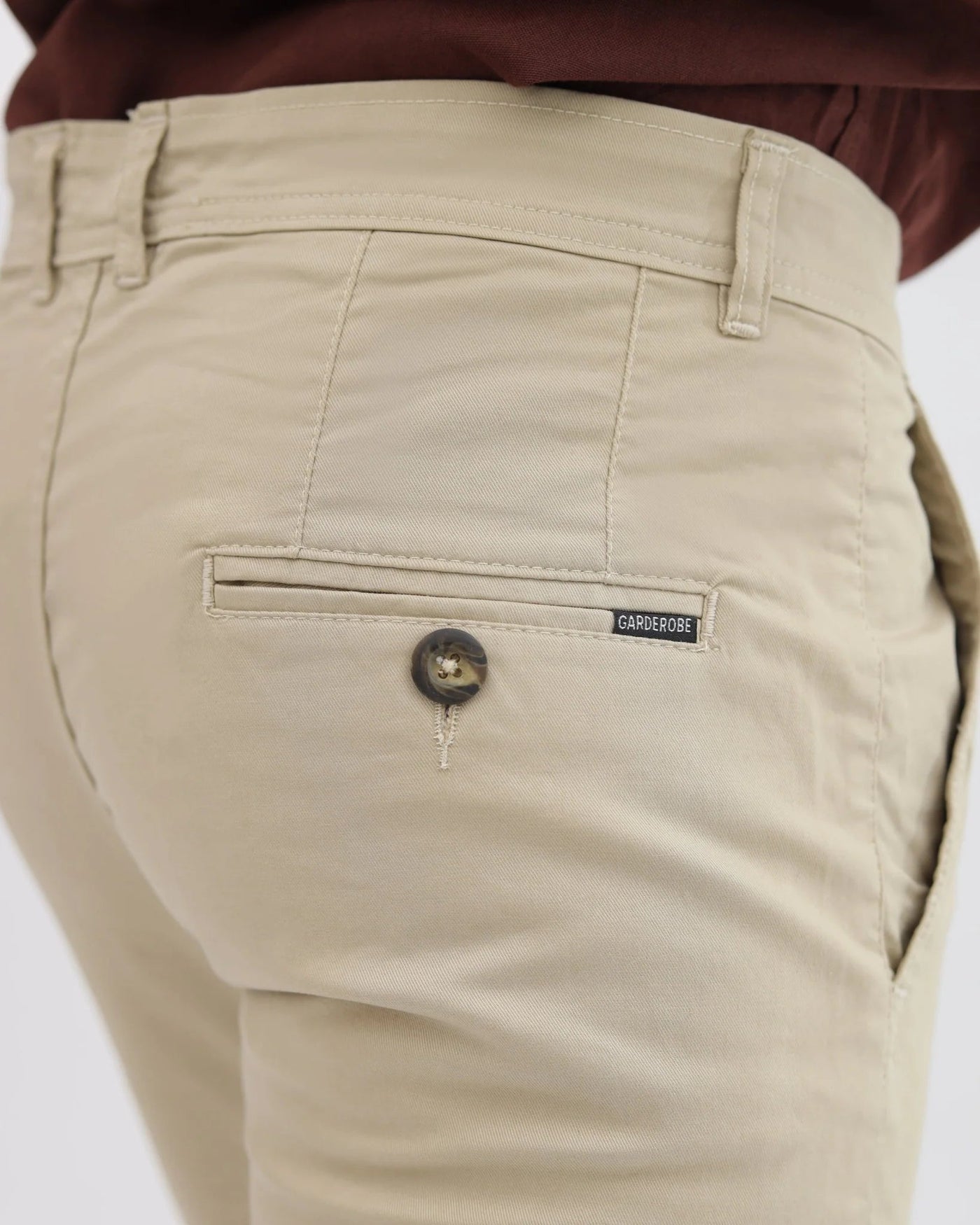 From the office to the evening — Creamy Camelwood cotton pant