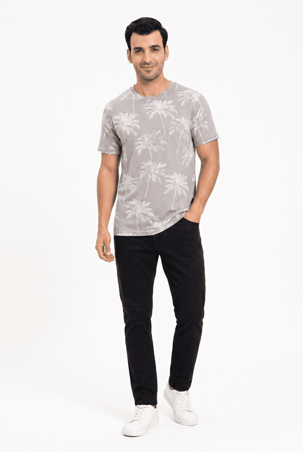 Built to hold its line — Men's Ash Palm Print Tee