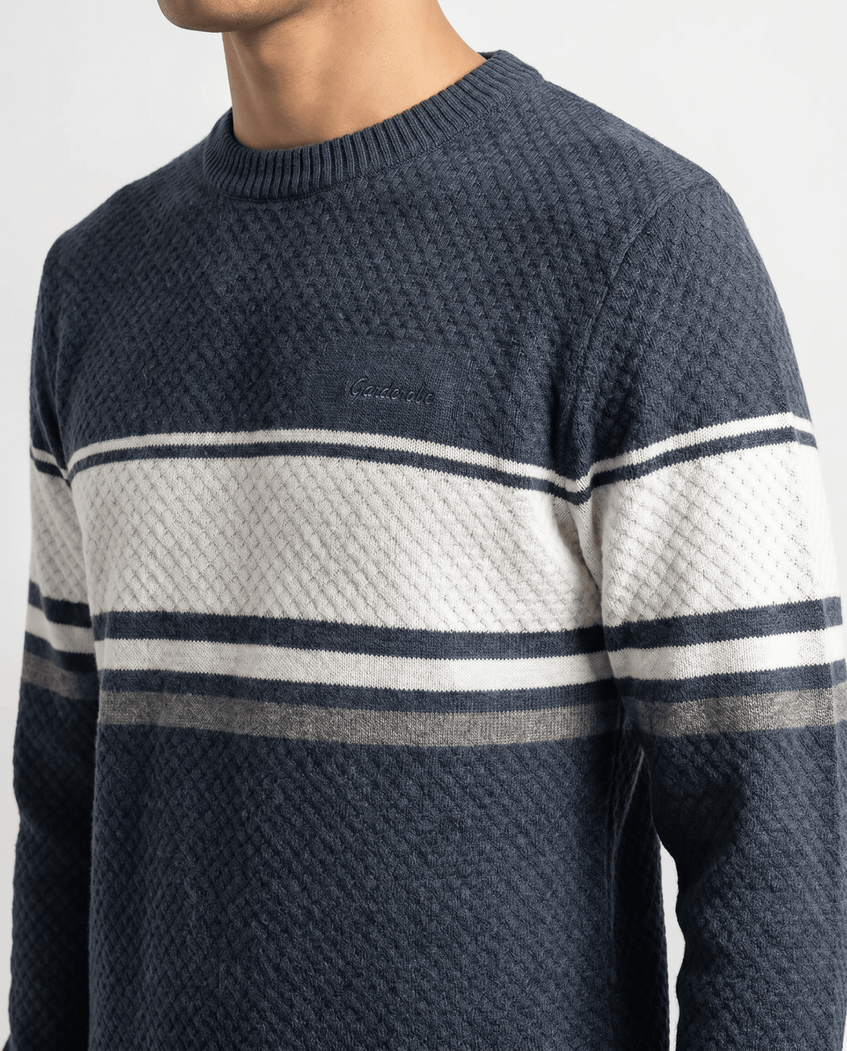 Built to hold its line — Men's Dark Grey Panel Wool Sweater