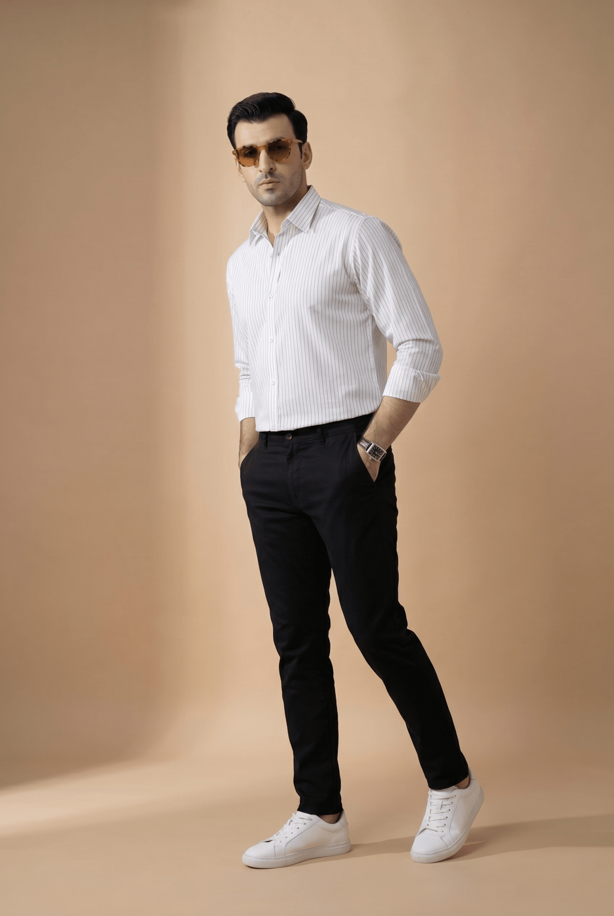 Cut tailored, not tight — Men's Vintage Manor Lining Shirt