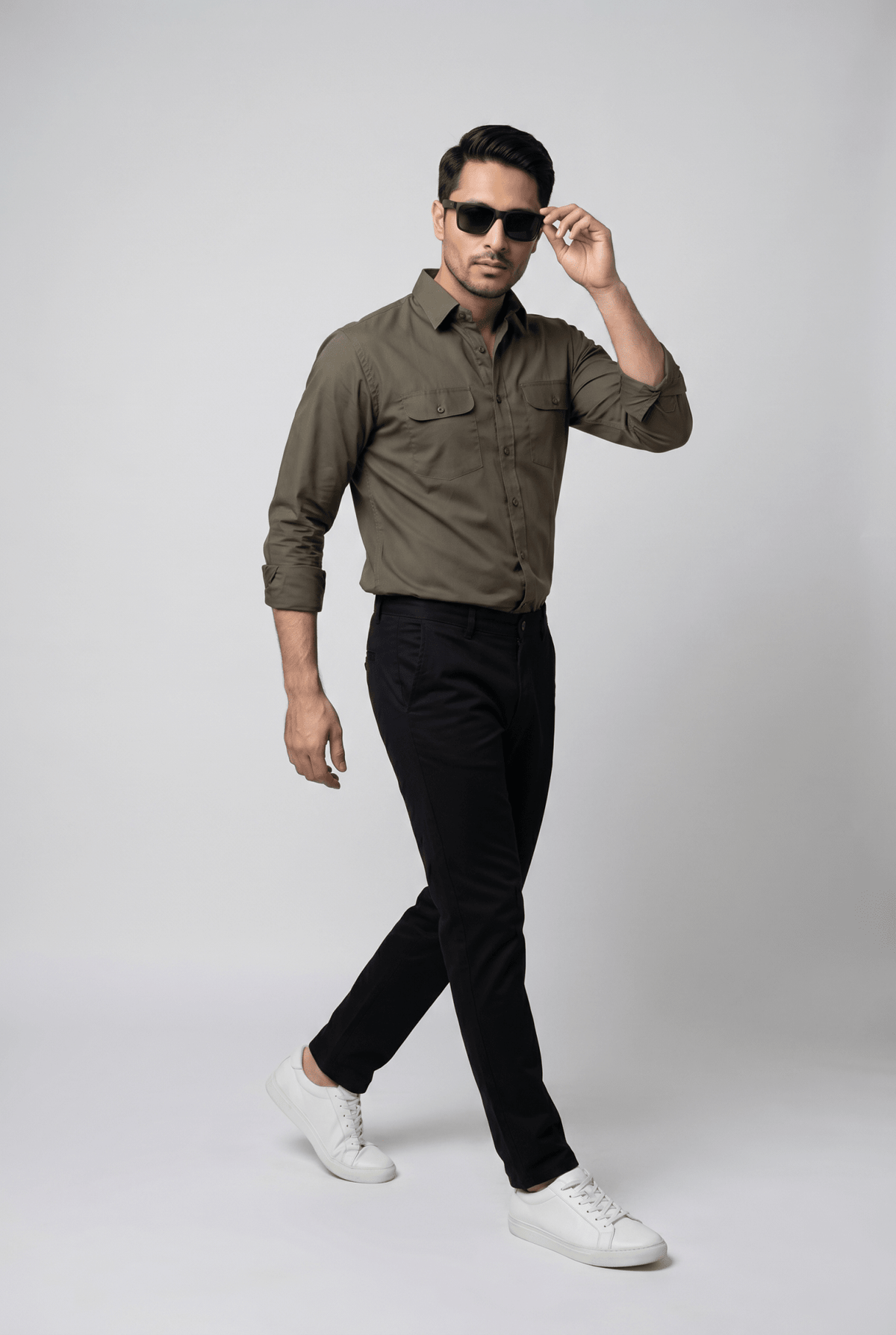 Considered fabric, premium hand-feel — Men's Vintage Moss Italian-Collar Double-Pocket Shirt