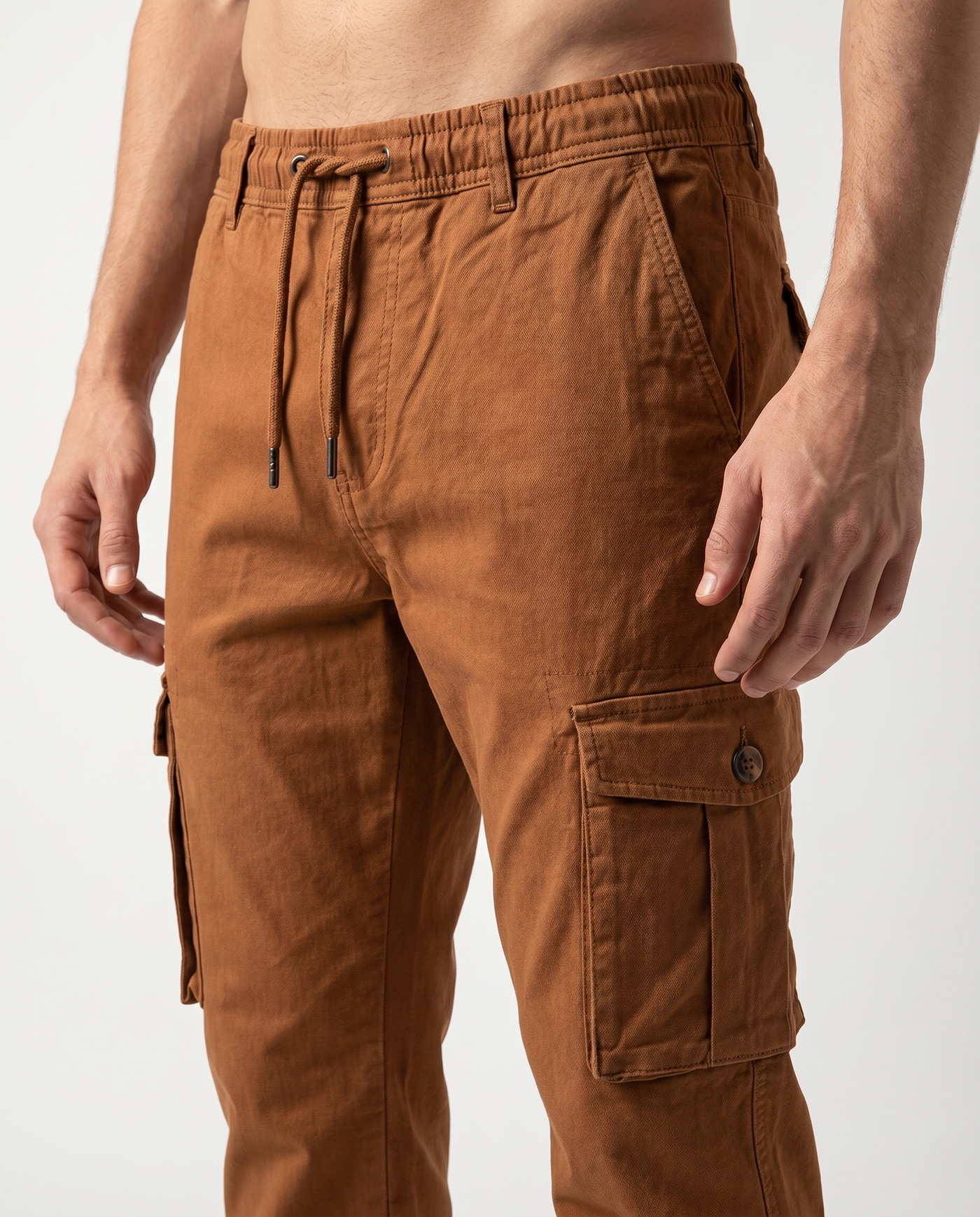 Built to hold its line — Men's Brown Cargo Trousers