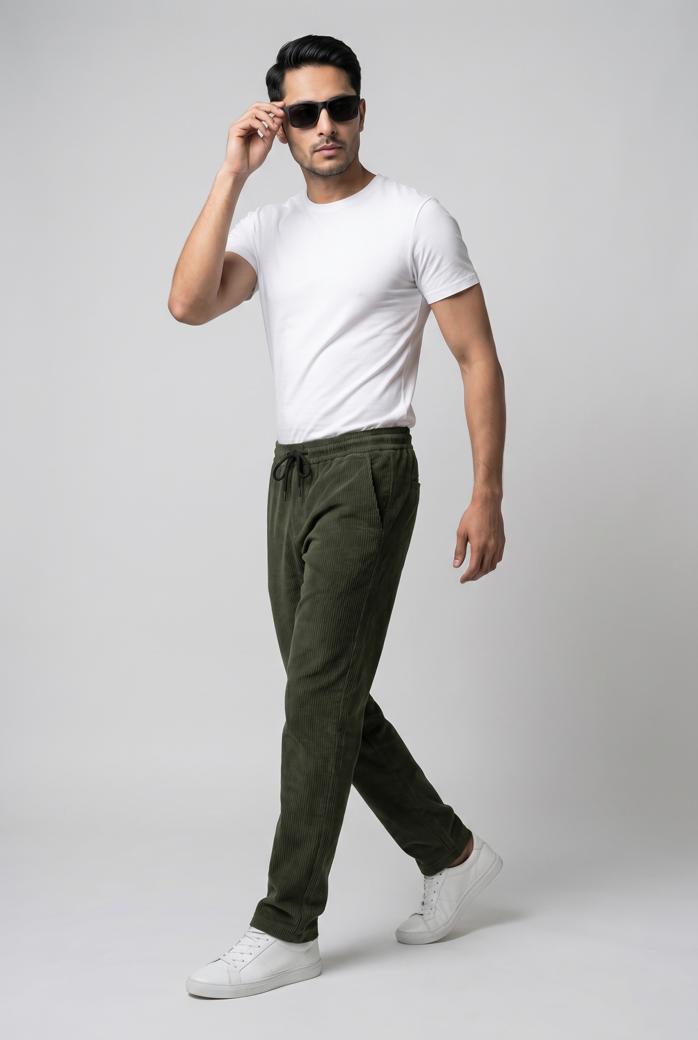 Cut tailored, not tight — Green Knitted Trouser - Regular-fit