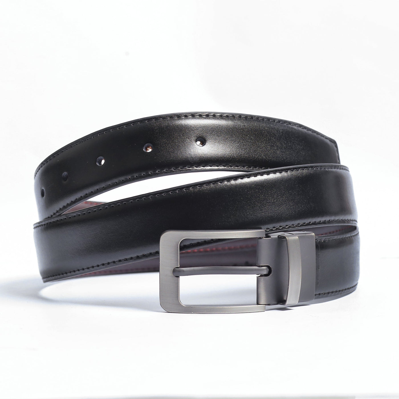 Built to hold its line — Eclipse Reversible Elegance Leather Belt