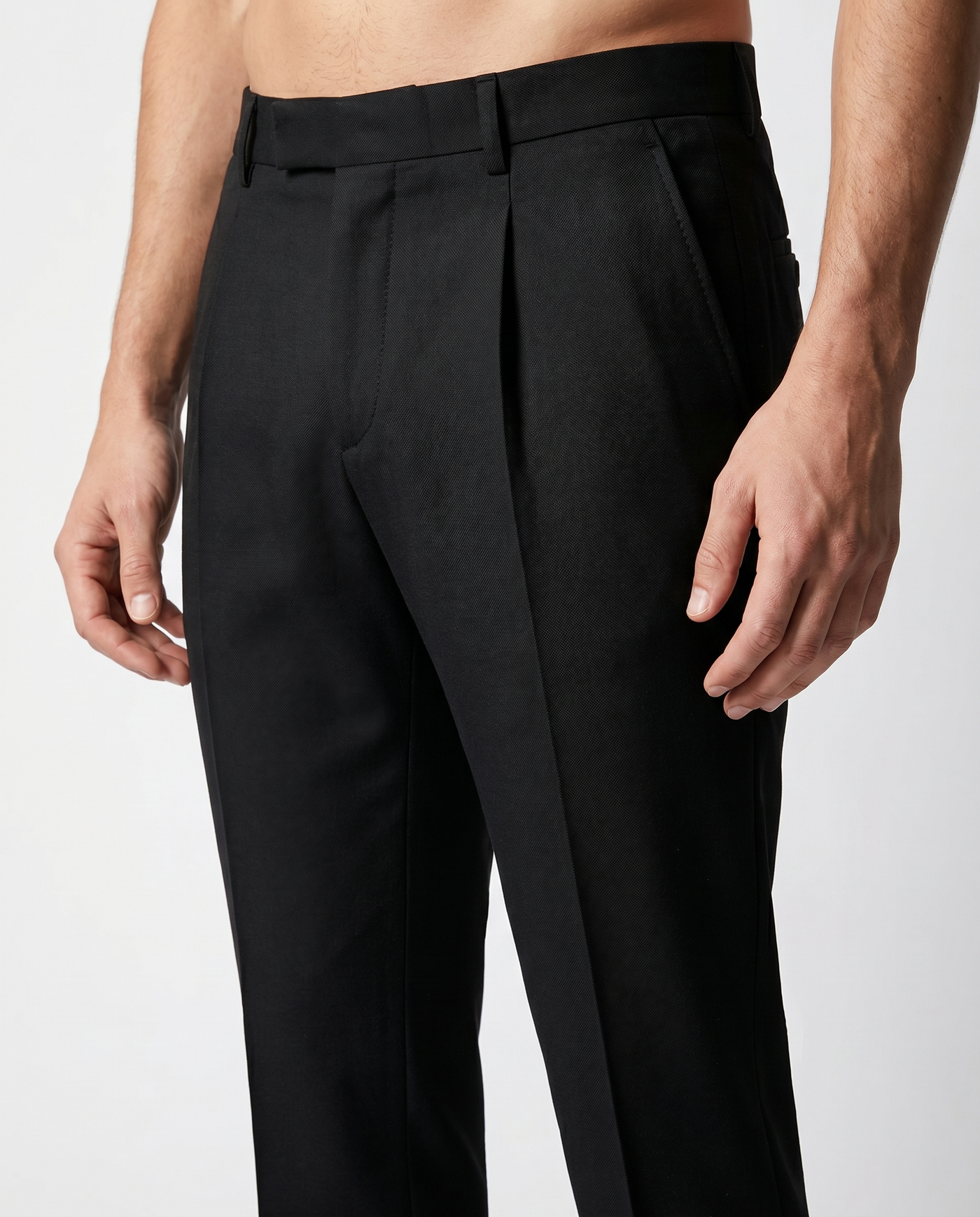 Built to hold its line — Men's Black Pleated Trousers
