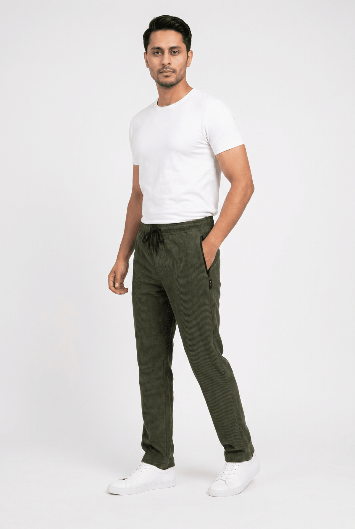 Green Knitted Trouser - Regular-fit - Garderobe Clothing USA