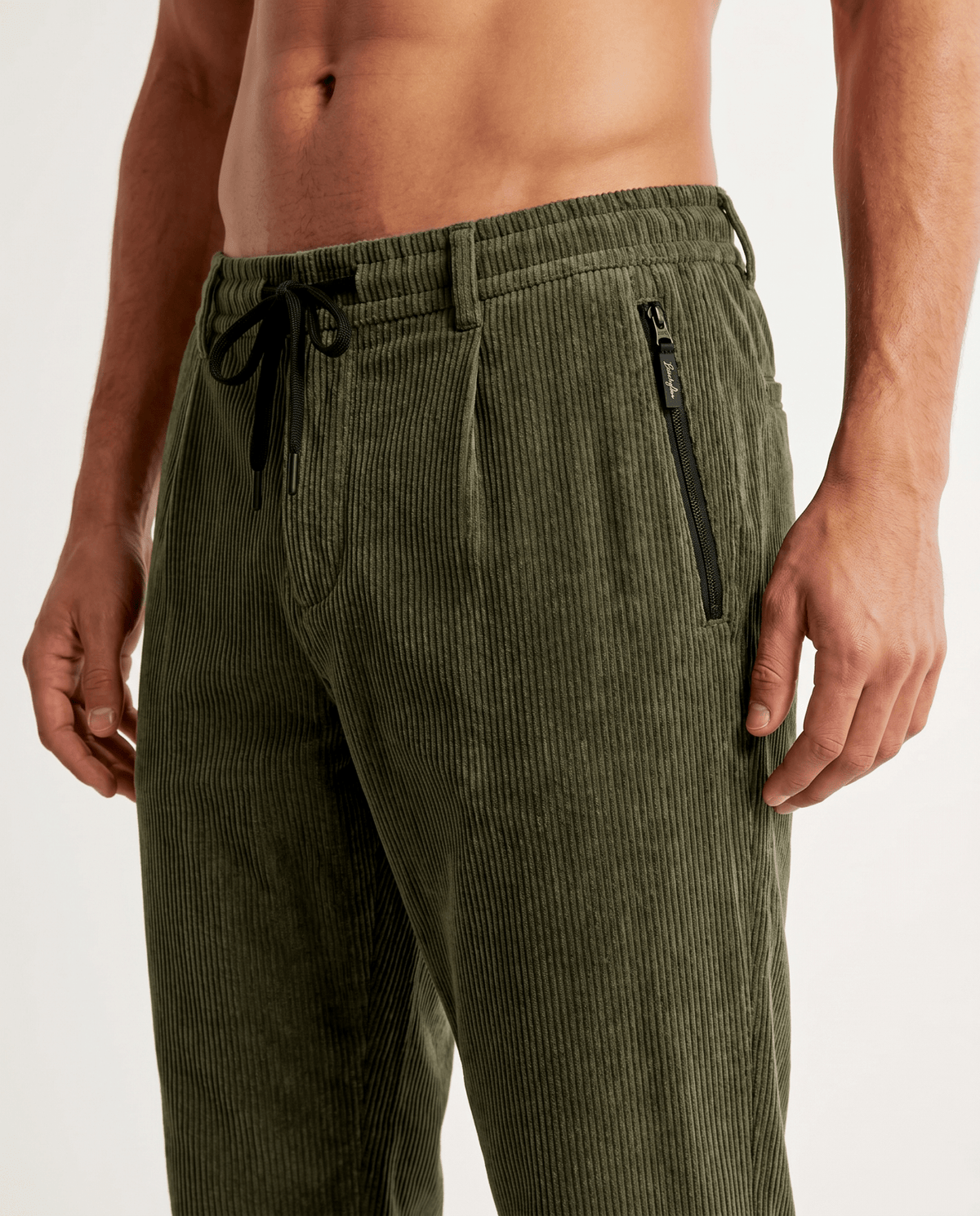 Built to hold its line — Green Knitted Trouser - Regular-fit