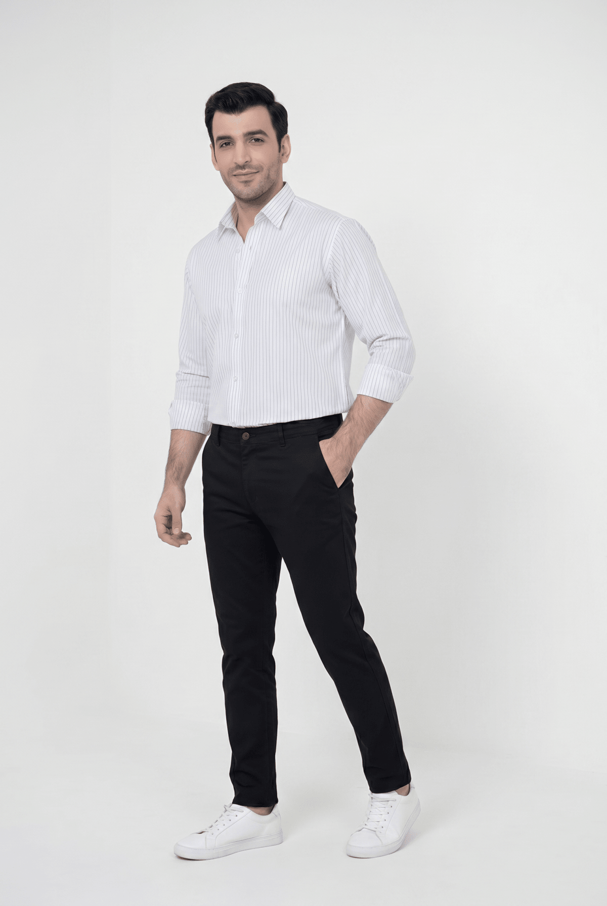 Built to hold its line — Men's Vintage Manor Lining Shirt