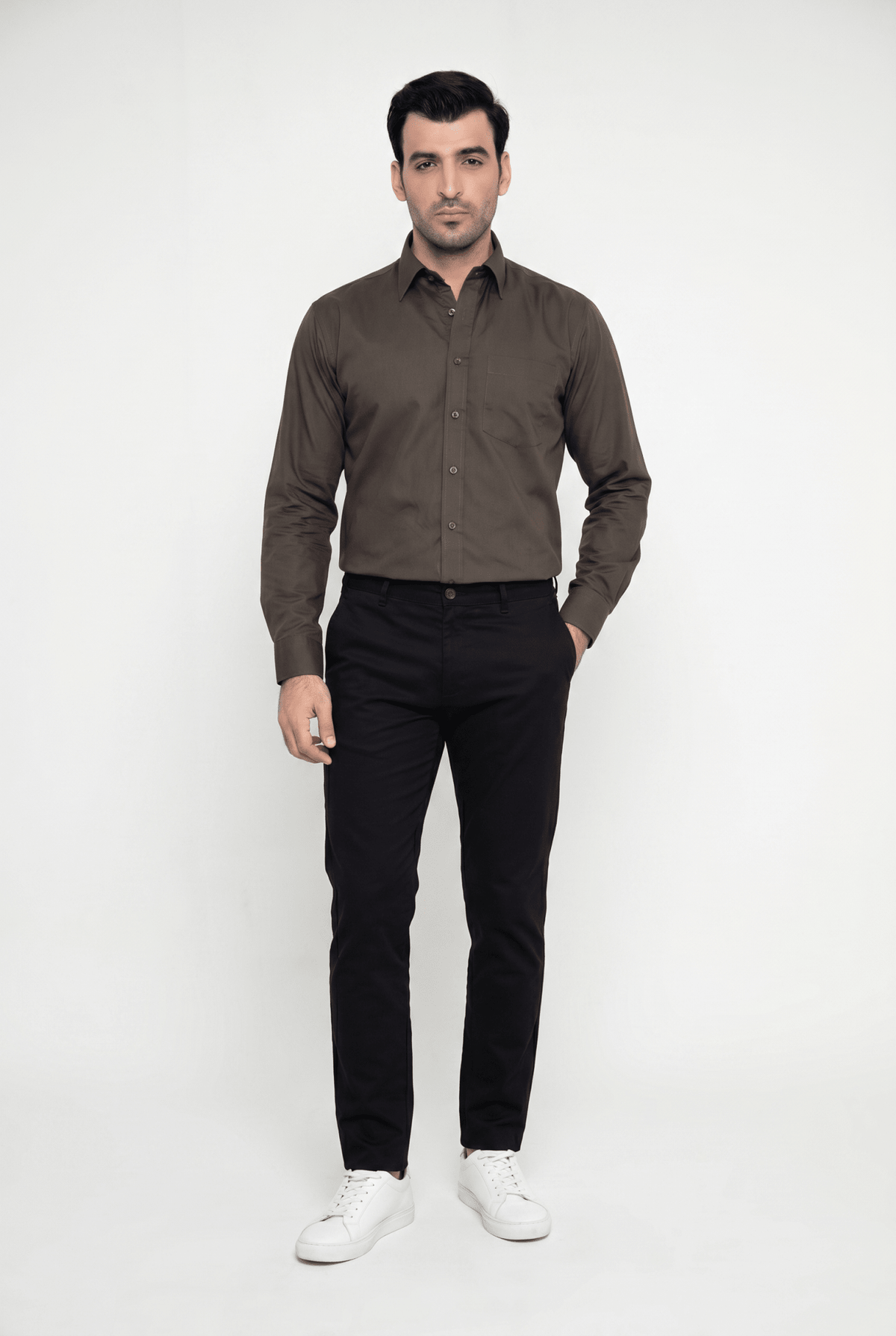 Built to hold its line — Men's Vintage Moss Italian-Collar Double-Pocket Shirt