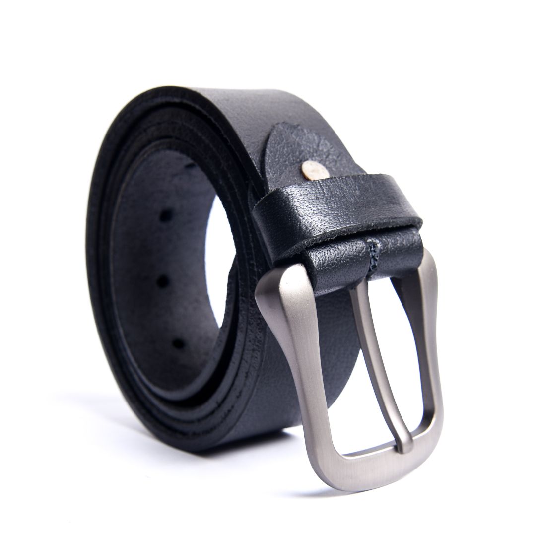 Considered fabric, premium hand-feel — Obsidian Elite Leather Belt